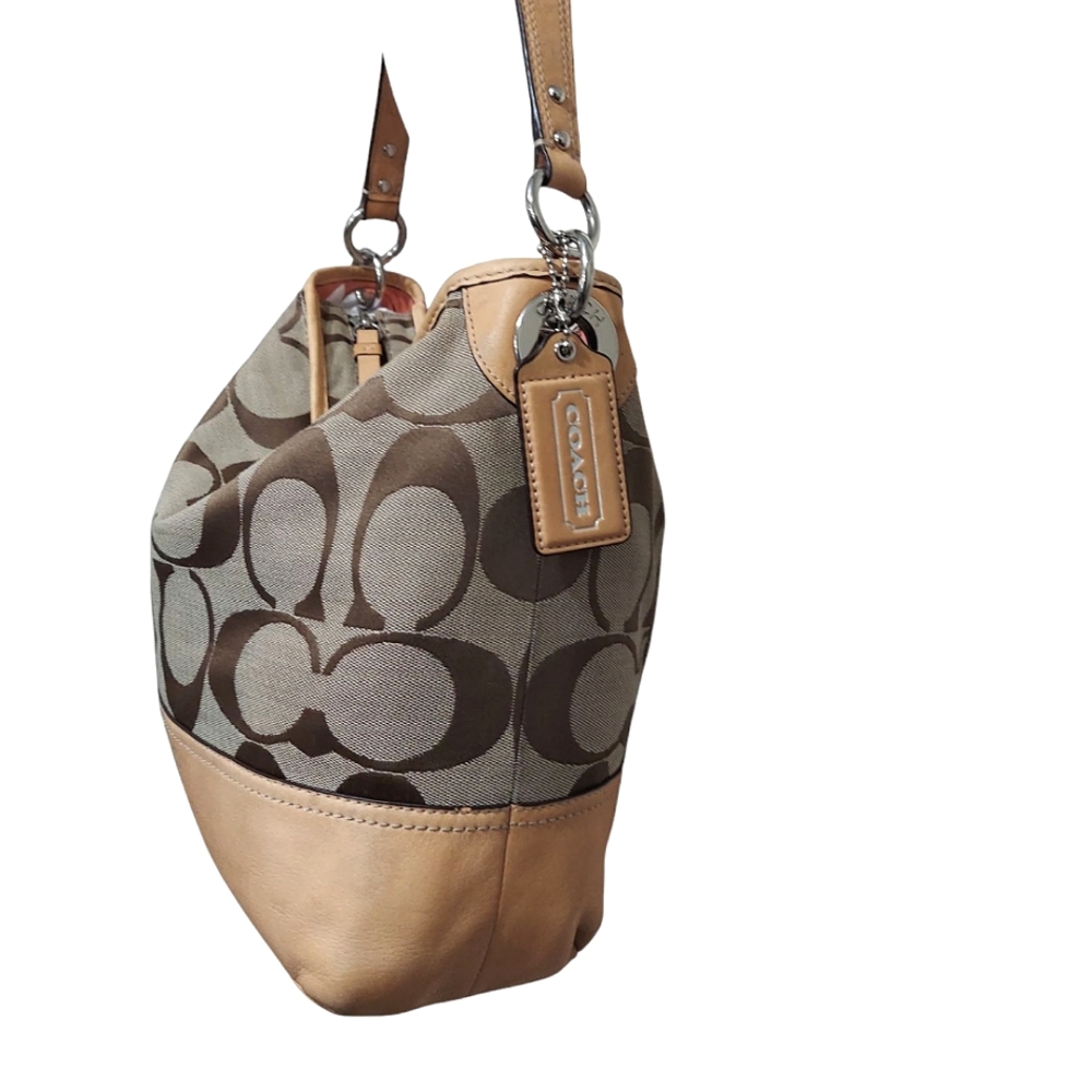 Coach Hamptons Weekend Jacquard & Leather Signature Shoulder Bag EUC - Picture 8 of 12